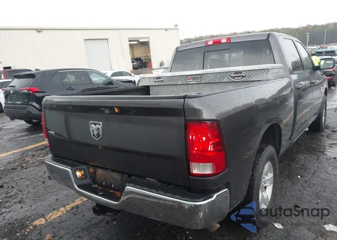 2020 Ram 1500 Classic Slt 4X2 6'4 Box z USA, uszkodzony, nr VIN 1C6RR6TT7LS119301